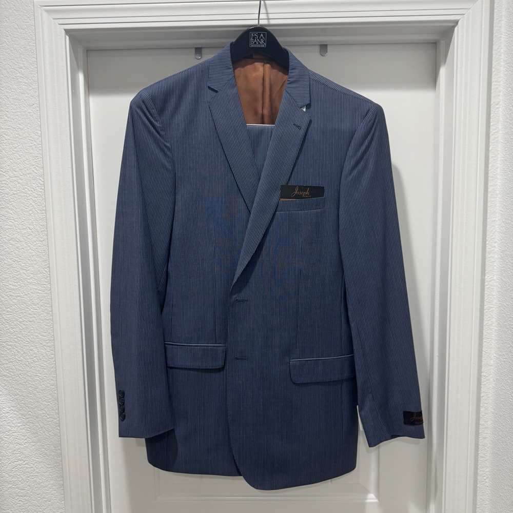 BRAND NEW Joseph by Jos. A. Bank Slim Fit Men’s Suit